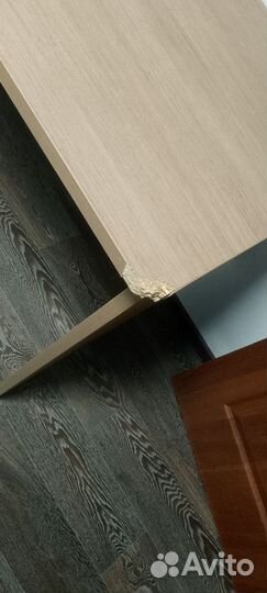 Кухонный стол