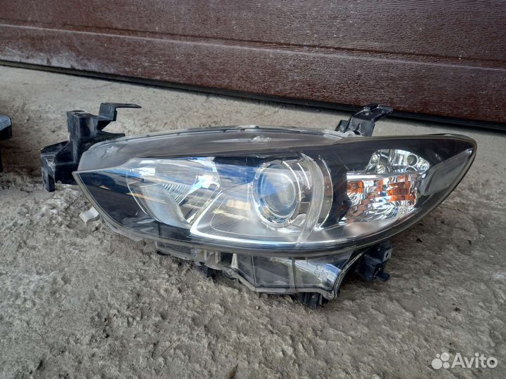 Фара левая правая Mazda 6 GJ