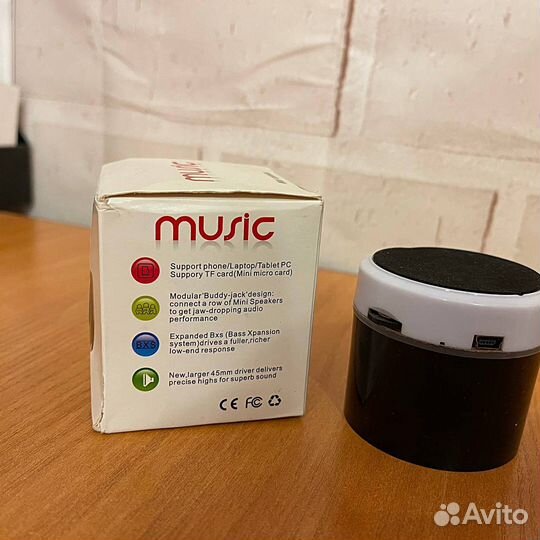 Портативная колонка Bluetooth