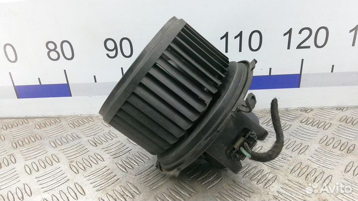 Моторчик печки на Peugeot Boxer 3
