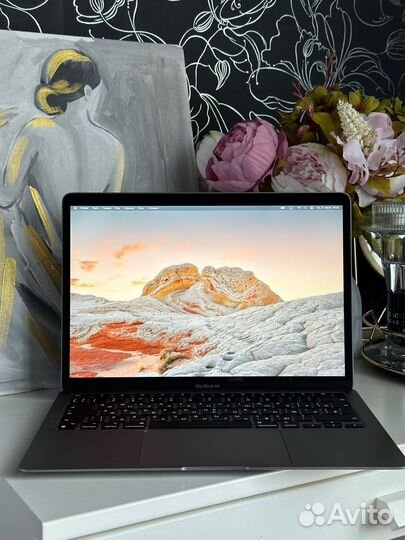 Macbook air m1 8 512gb как новый