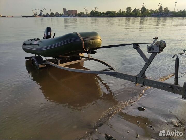 Лодка пвх, мотор Suzuki 15, прицеп