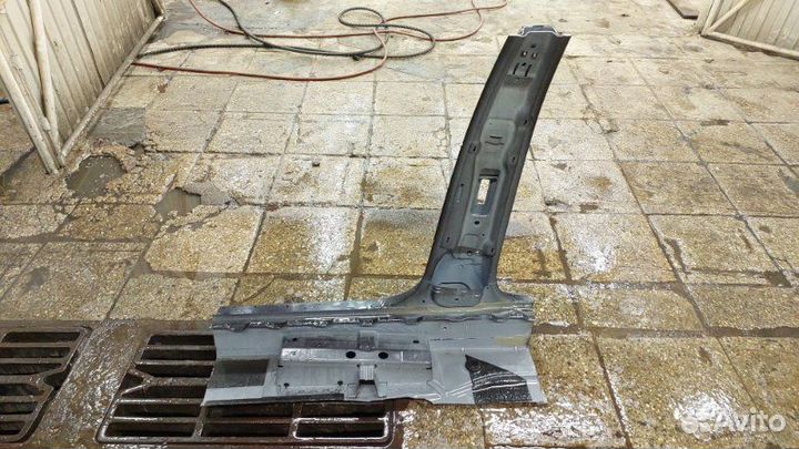 Б/У Б/У Порог со стойкой Состояние отличное