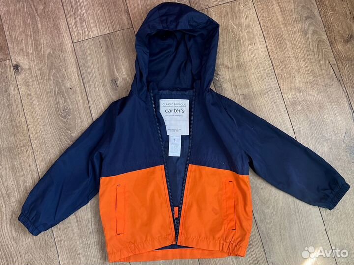 Ветровка carter's (на 3 года)