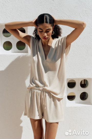 Костюм Zara новый S