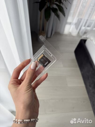 Флешкарта 128Гб