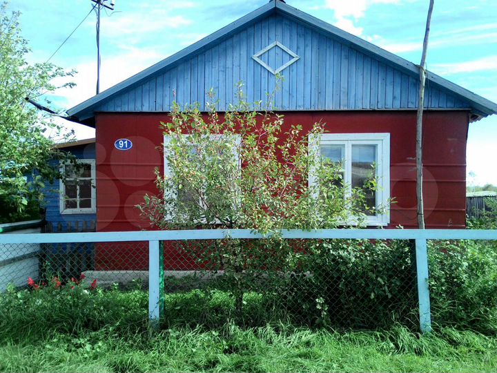 Дом 36,8 м² на участке 11 сот.