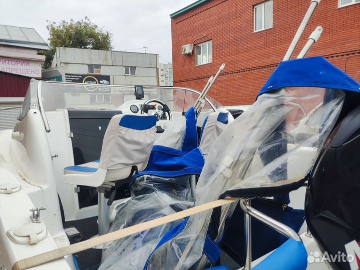 Посейдон 500Р с мотором Mercury 100