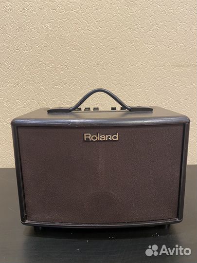 Комбоусилитель Roland ac-33