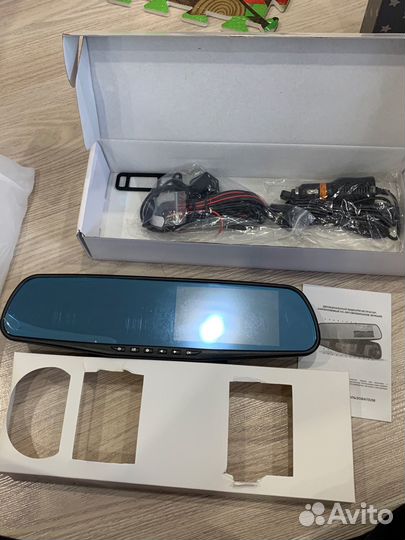 Зеркало видеорегистратор