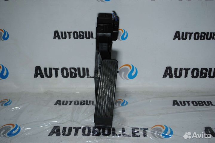 Педаль газа w219 w211 Mercedes