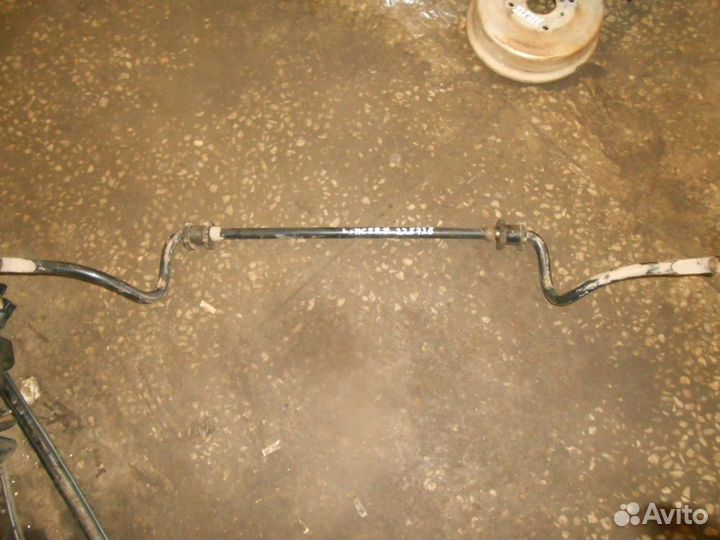 Стабилизатор передний (Mitsubishi Lancer)