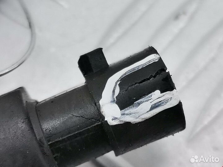 Датчик коленвала Fiat Punto 2 рест. 2009