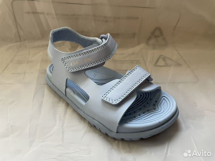 Сандалии детские