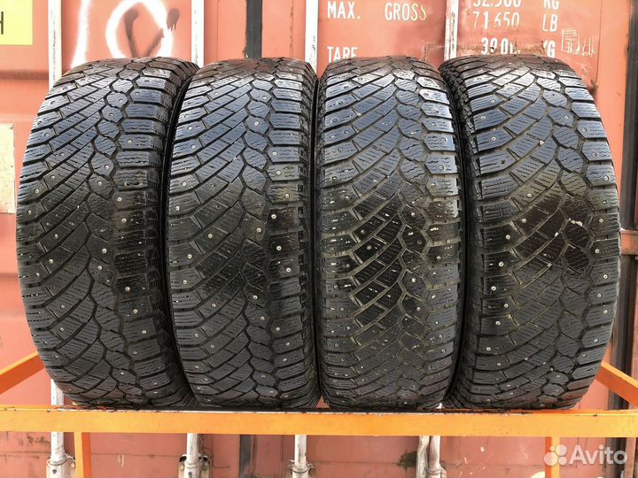 Continental ContiIceContact 4x4 225/65 R17