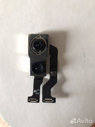 iPhone 11 фронтальная и основаня камеры