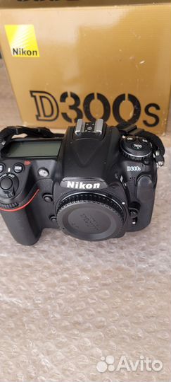 Профессиональный Nikon D300S