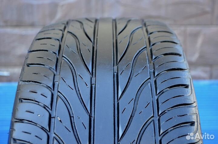 Maxxis MA-Z4S Victra 225/50 R17