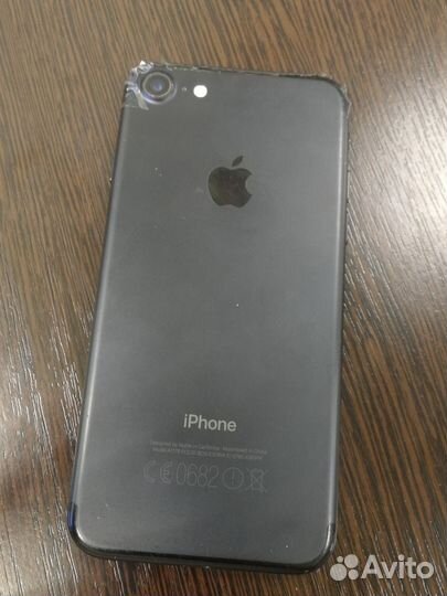 Телефон iPhone 7 128gb