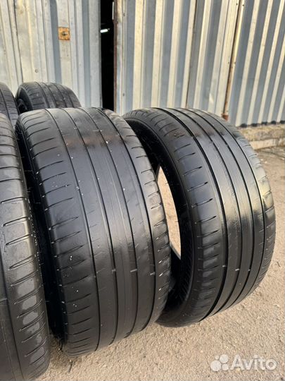 Michelin Pilot Sport 4 245/40 R18 119Y