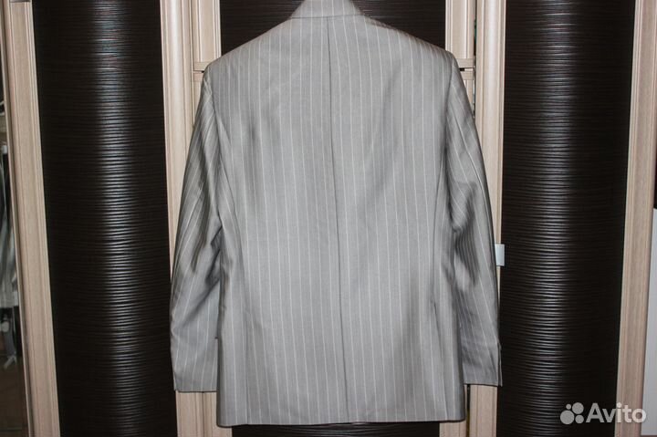 Костюм мужской, серый в полоску OLD president club
