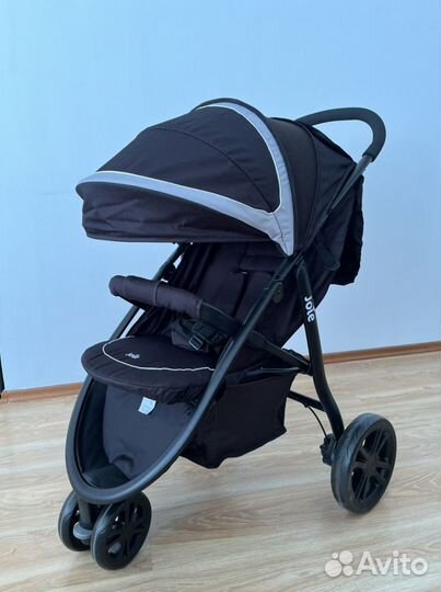 Коляска Joie Litetrax 3