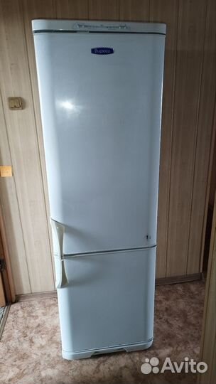 Холодильник бирюса