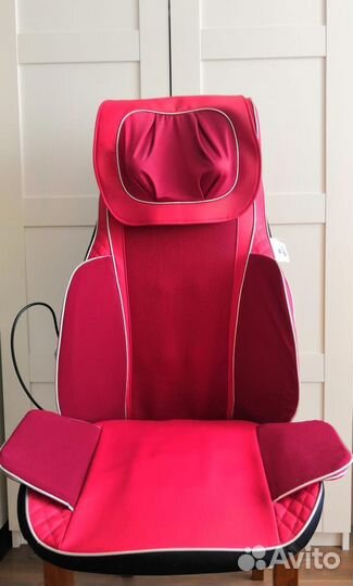 Массажное кресло Hakuto