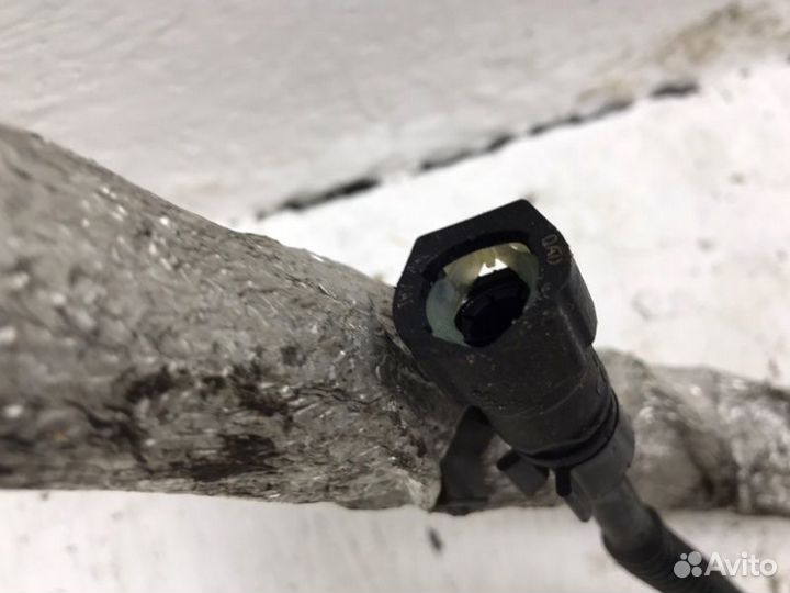 Трубка топливная Bmw X5 E70