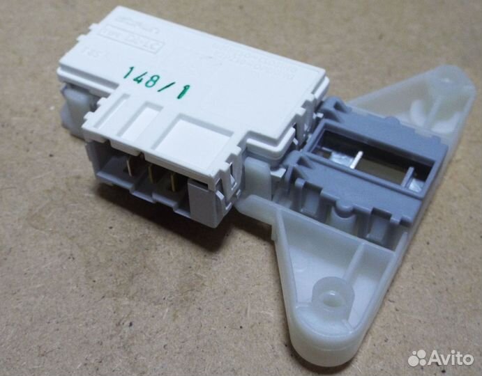 Замок люка / устройство блокировки для стиральн