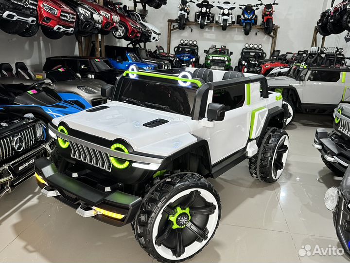 Детский электромобиль