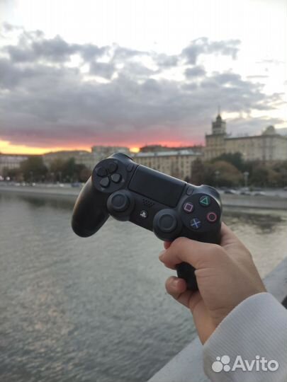 PlayStation 4 геймпад (есть варианты расцветок)