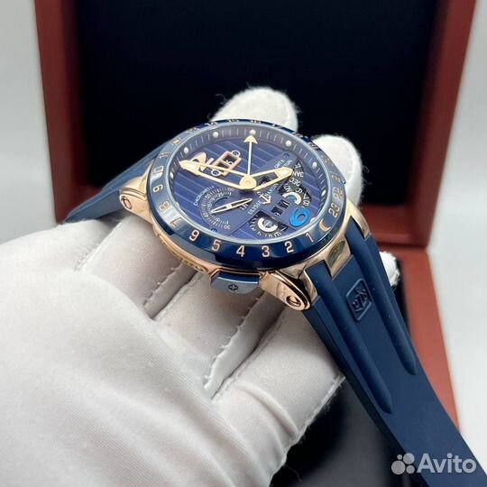 Часы Ulysse Nardin El Toro GMT Blue Gold