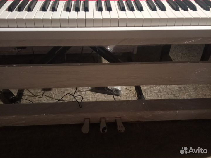 Пианино Цифровые Mikado MKS3-1000,стойка,3 педали