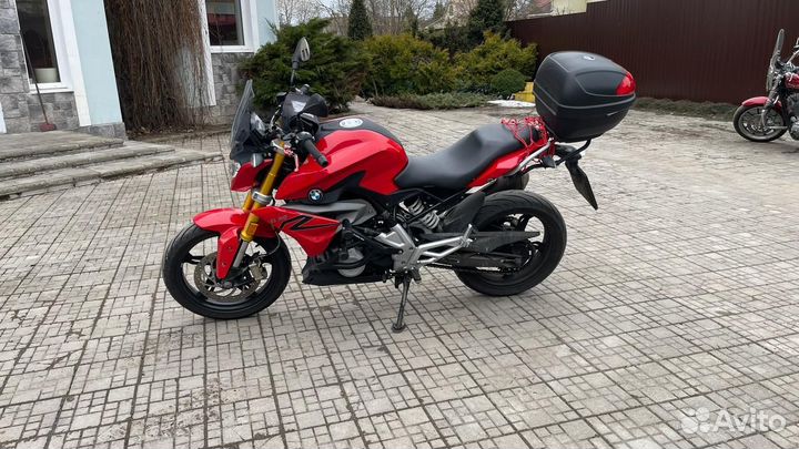 BMW g310r