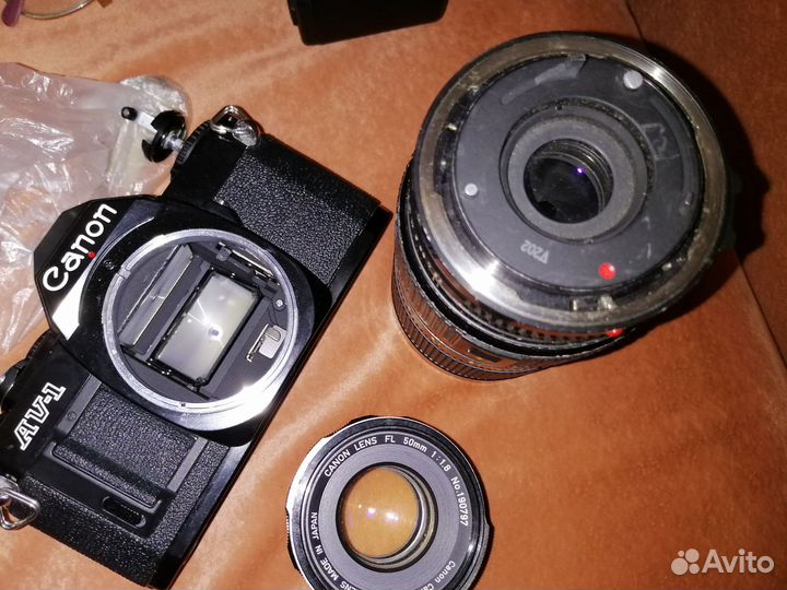 Пленочный фотоаппарат Canon Av 1