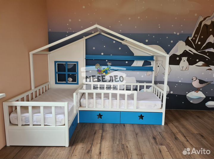 Детская кровать из массива