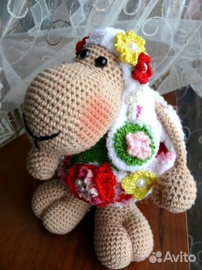 Вязаная игрушка Гламурная Овечка Долли