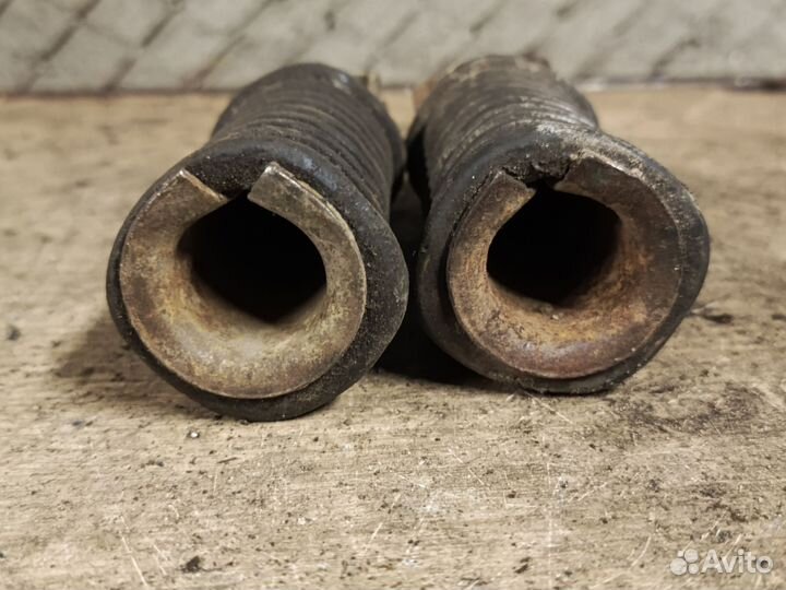 Подножки пассажира на мотоцикл Ява