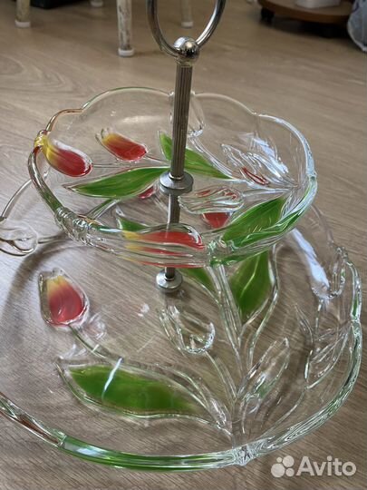 Ваза для фруктов и тортница