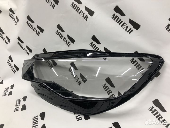 Левое стекло фары Audi A6 C7 2014-2018 Рестайлинг