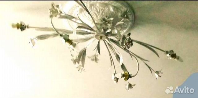 Люстра белая