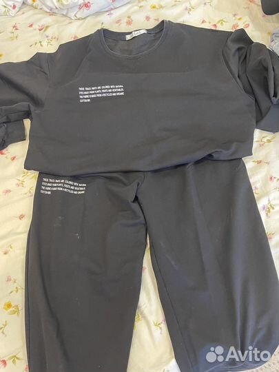 Спортивный костюм женский