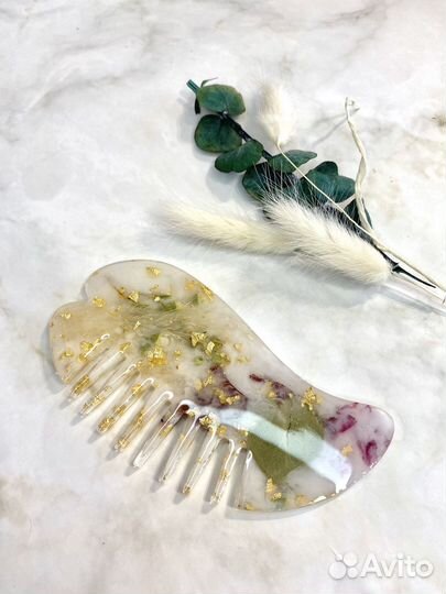 Гребешок для волос из эпоксидной смолы