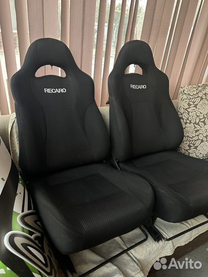 Сиденья на Ниву recaro