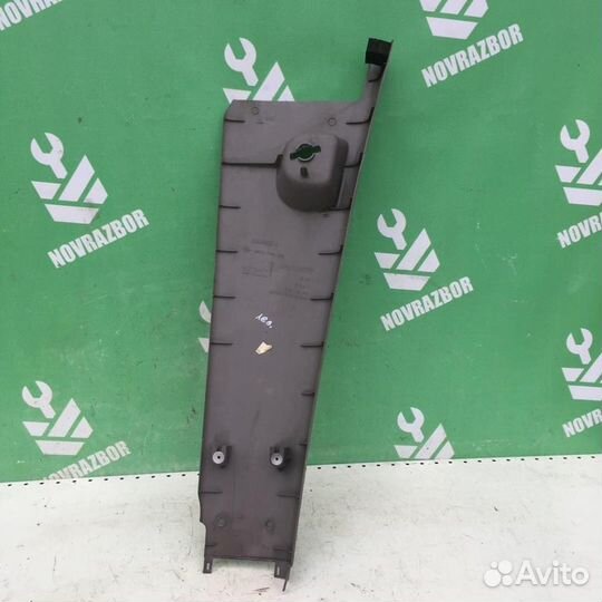Обшивка стойки Опель Мовано