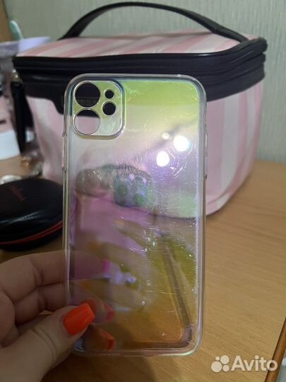 Чехол на iPhone 11