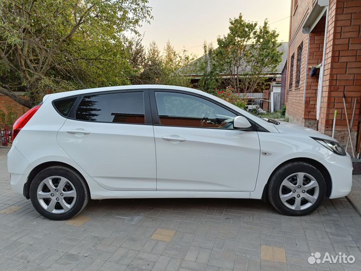 Hyundai Solaris 1.4 МТ, 2012, 200 000 км