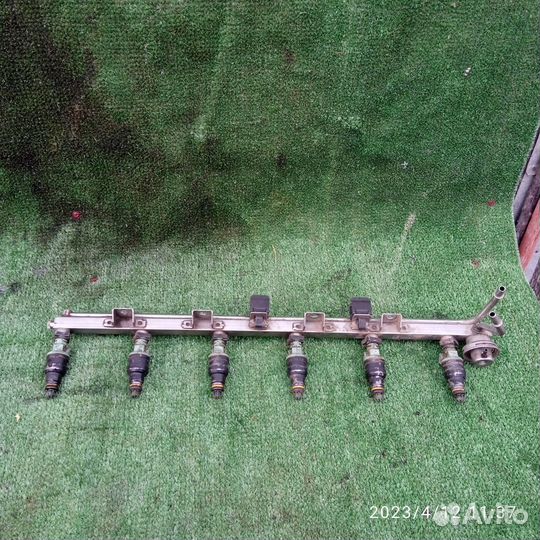 Форсунка топливная BMW E39 M52B25 б/у