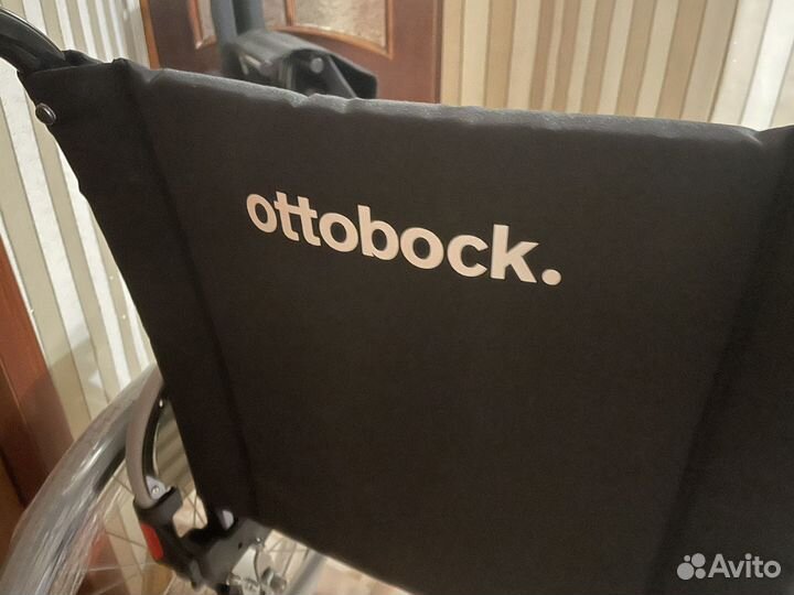 Кресло-коляска для инвалидов